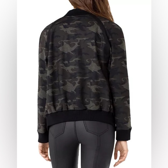 Liverpool Camouflage Bomber Jacket - Picture 2 of 13
